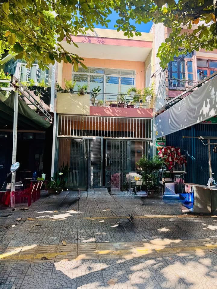 Bán gấp nhà mặt phố Kỳ Đồng, Thanh Khê, 92m² giá 10.5 tỷ - Đầu tư sinh lời ngay!