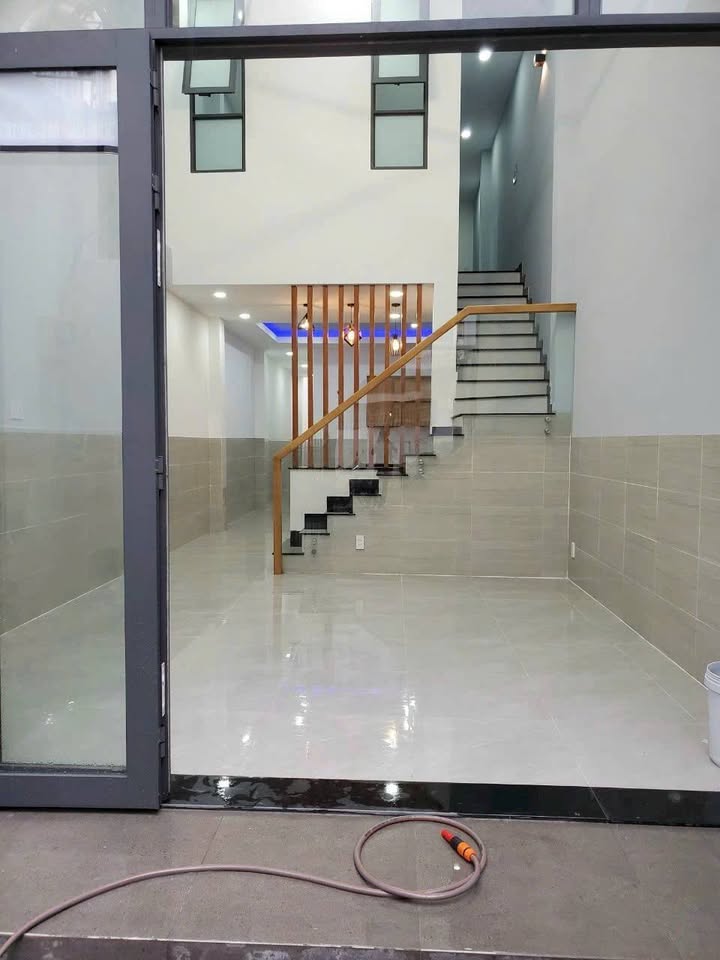 Nhà nguyên căn cho thuê tại Bình Hưng Hòa B 80m² giá 10 triệu - Nội thất mới đẹp