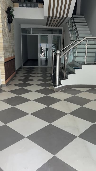 Cho thuê nhà 5 tầng tại Bắc Giang - Diện tích 80m², nội thất đầy đủ!