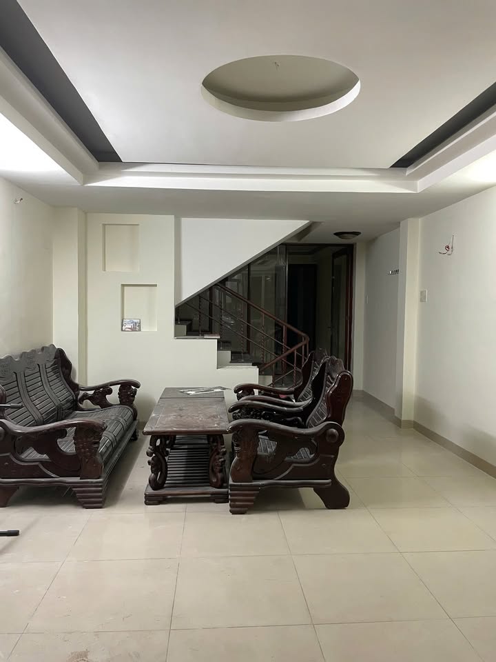 Nhà cho thuê kiệt Điện Biên Phủ, Chính Gián, Thanh Khê 3PN - Nhà mới, vào ở ngay!