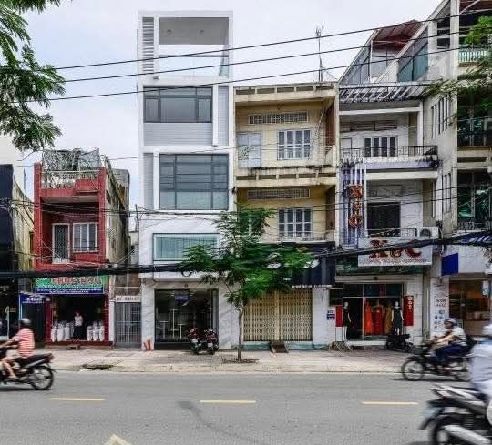 Nhà mặt phố Cầu Diễn 45m² giá 2 tỷ - Kinh doanh đỉnh cao!