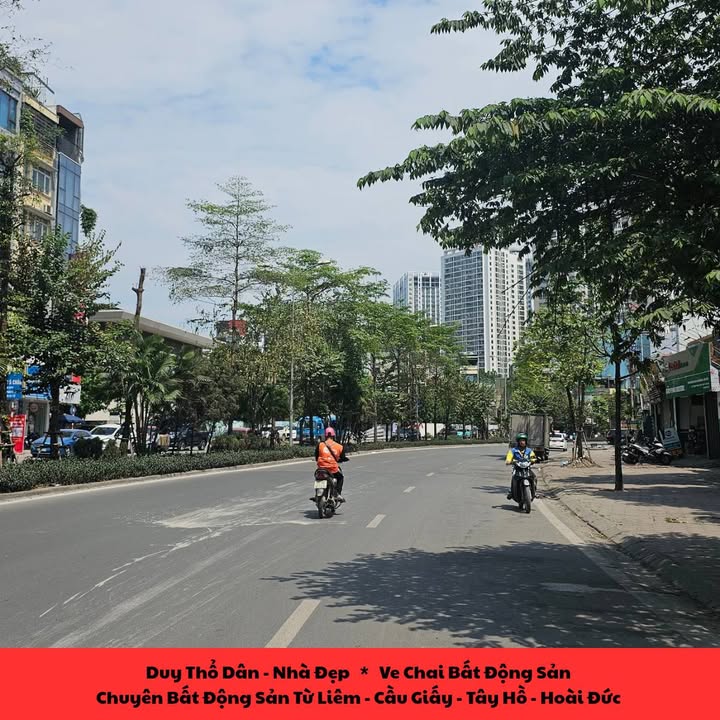 Nhà Đình Thôn 36m² giá 7 tỷ - Ngõ ô tô thông thoáng, tiện ích đầy đủ!