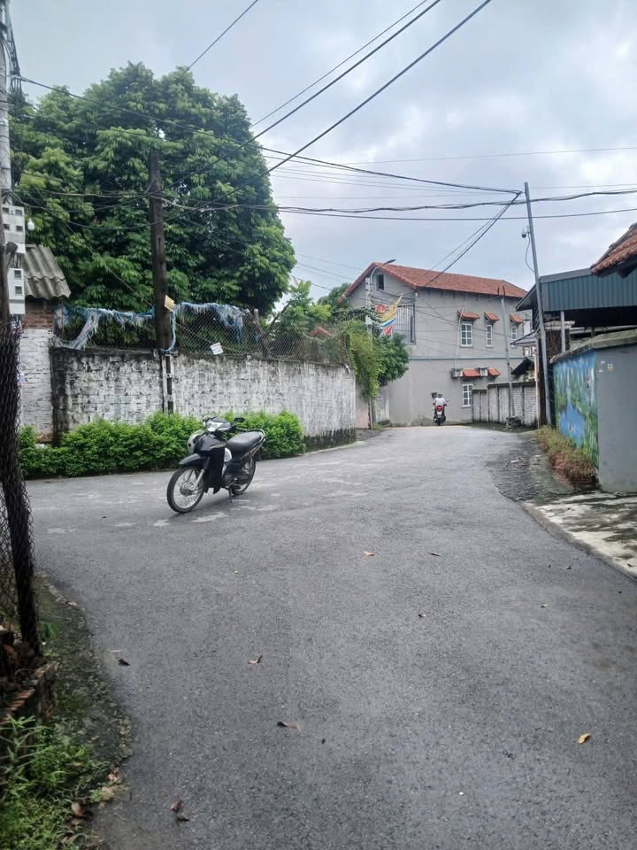 Đất nền lô góc 2 mặt tiền 110m² tại Thôn Hàm Rồng, Vĩnh Phúc - Sổ đỏ chính chủ, giá chỉ 1.8 tỷ!