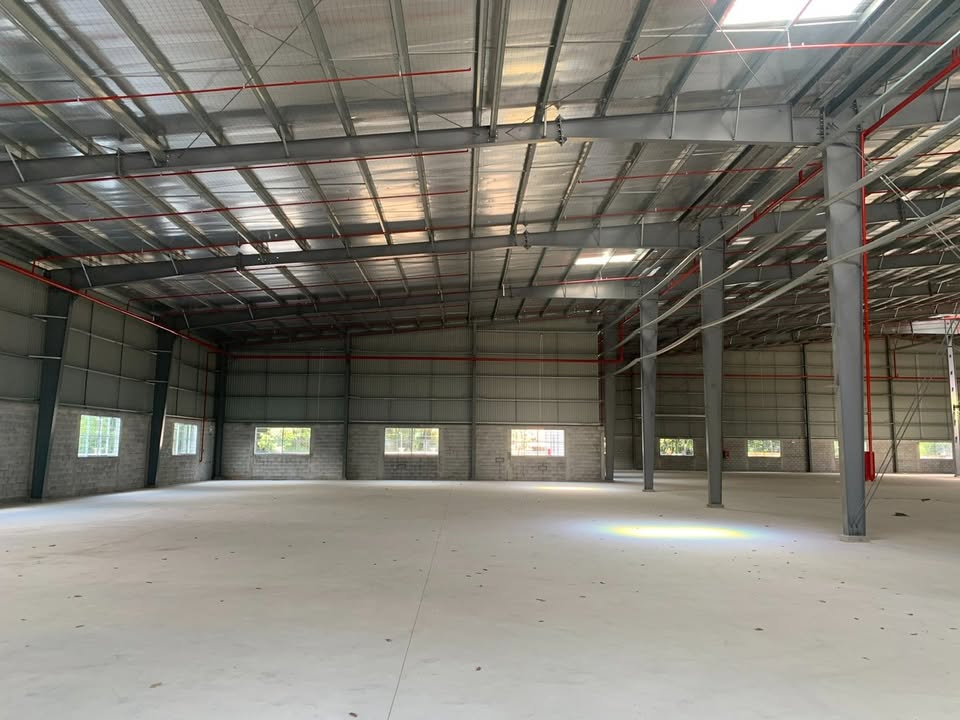 Xưởng cho thuê mặt tiền Kênh A, Bình Chánh 1300m² - Chính chủ, giá tốt!