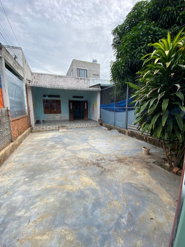 Nhà nguyên căn cho thuê tại Phan Thiết 2 triệu/tháng - Không gian rộng rãi, thoáng mát!