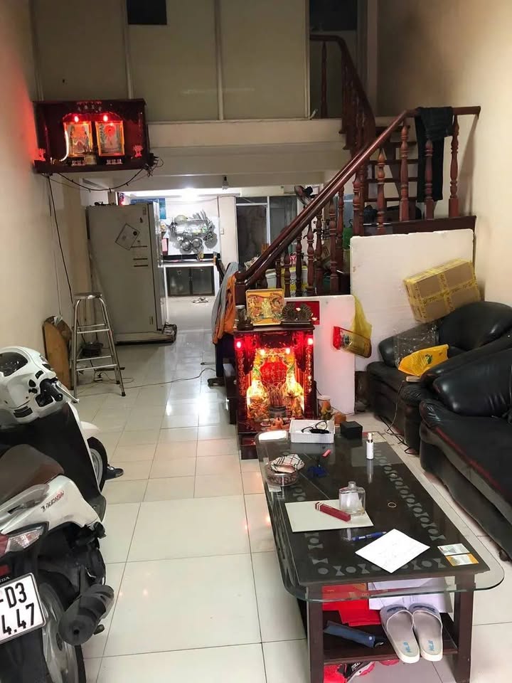 Bán nhà mặt tiền kinh doanh Nguyễn Văn Yến, Tân Phú 74m² giá 8.5 tỷ - Sổ hồng riêng, sang tên ngay!