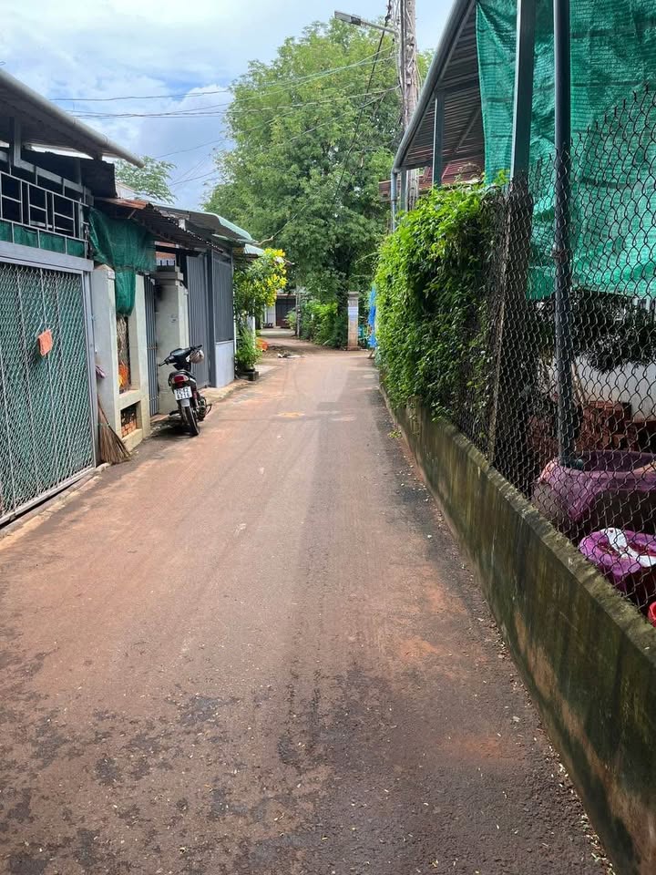 Nhà 1 trệt 2 phòng ngủ tại Bà Rịa - 80m² giá 3 tỷ - Cách chợ Hòa Long chỉ 500m!