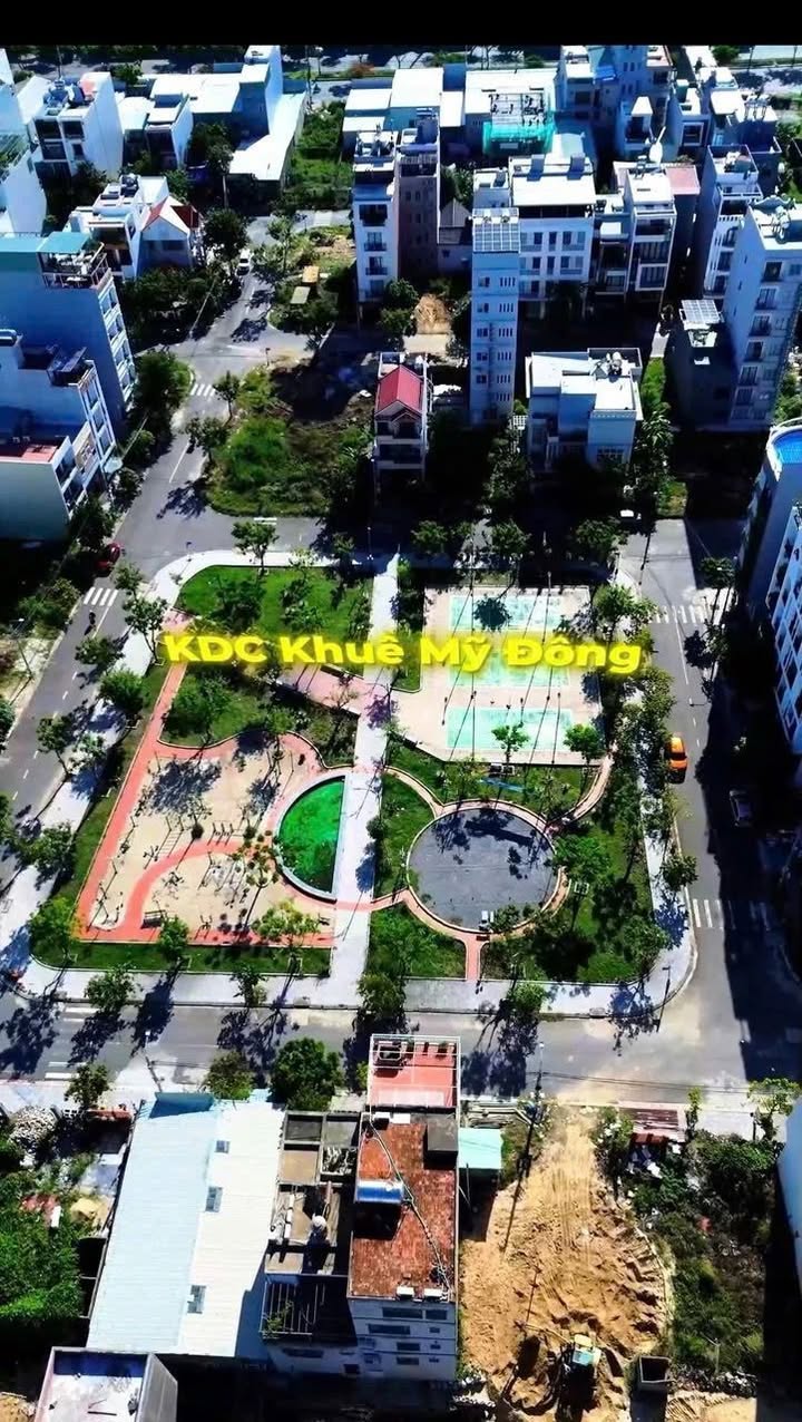 Bán đất biển Mỹ Khê 193.5m² giá cực rẻ - Lô góc đẹp, gần biển!