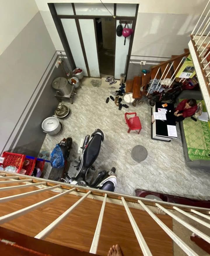 Nhà 2,5 tầng trung tâm phường Hạc Thành 32m² giá 1.65 tỷ - Cơ hội đầu tư tốt!