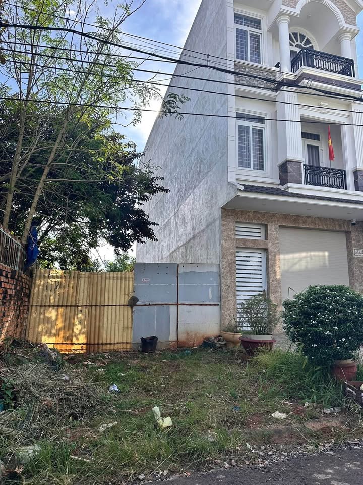 Đất nền hẻm 245 Hà Huy Tập, Buôn Ma Thuột 165m² giá 3.9 tỷ - Gần Metro tiện lợi!