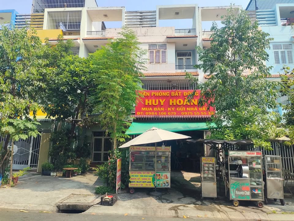 Nhà mặt tiền đường NA3 Bến Cát 3 tầng cho thuê - Phù hợp kinh doanh và gia đình