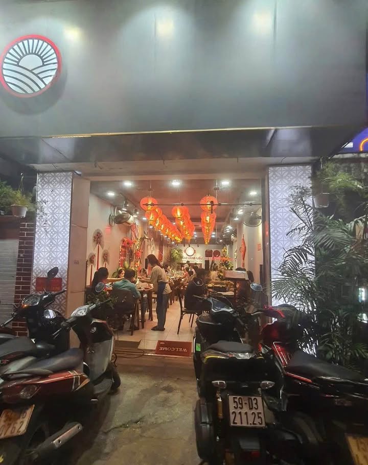 Nhà mặt tiền Bùi Đình Tuý, quận Bình Thạnh, 88m² - Kinh doanh ngay lập tức!