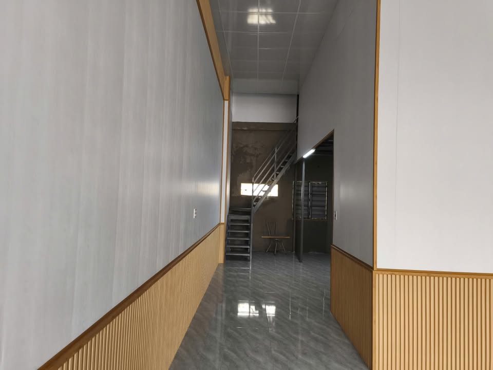 Cho thuê nhà mặt tiền 02B Lê Thị Hồng Gấm, TP. Pleiku 90m² - Vị trí đắc địa, thuận lợi kinh doanh!