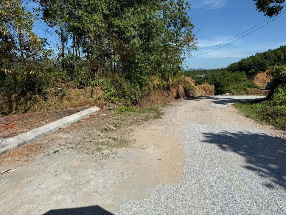 Đất nền Kỳ Sơn Hòa Bình 107m² giá 490 triệu - Tiềm năng tăng giá bền vững!