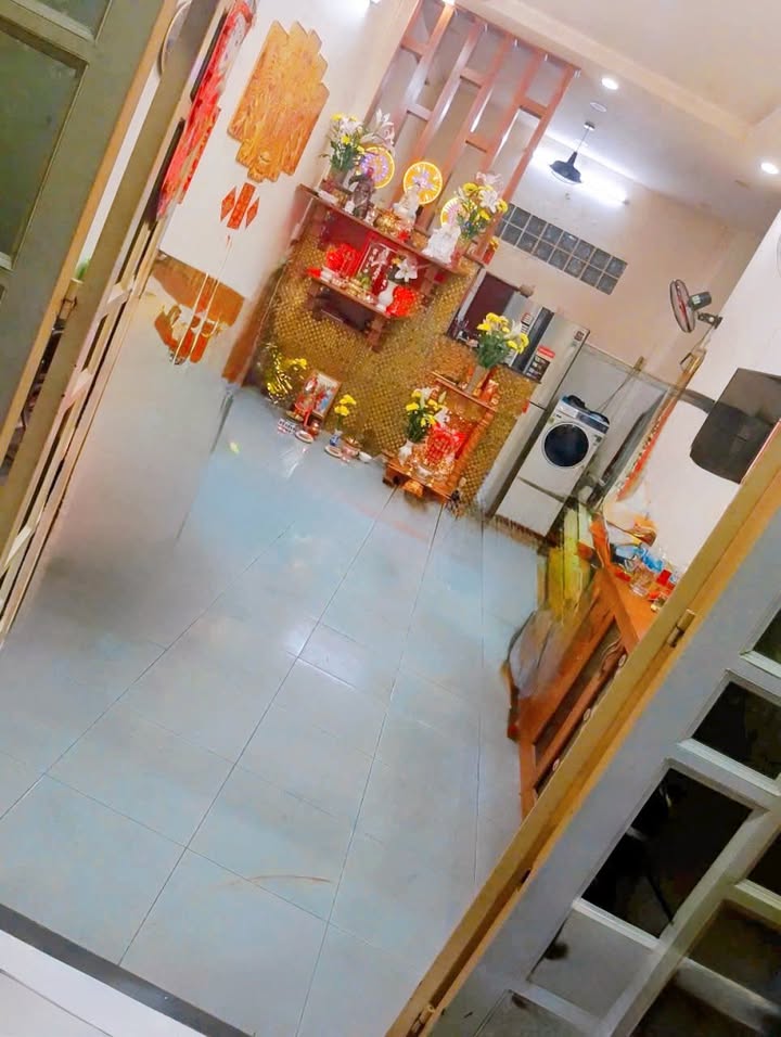 Nhà phố hẻm xe hơi Vĩnh Khánh, Q4, 39m² giá 5.449 tỷ - Vị trí đắc địa gần phố ẩm thực