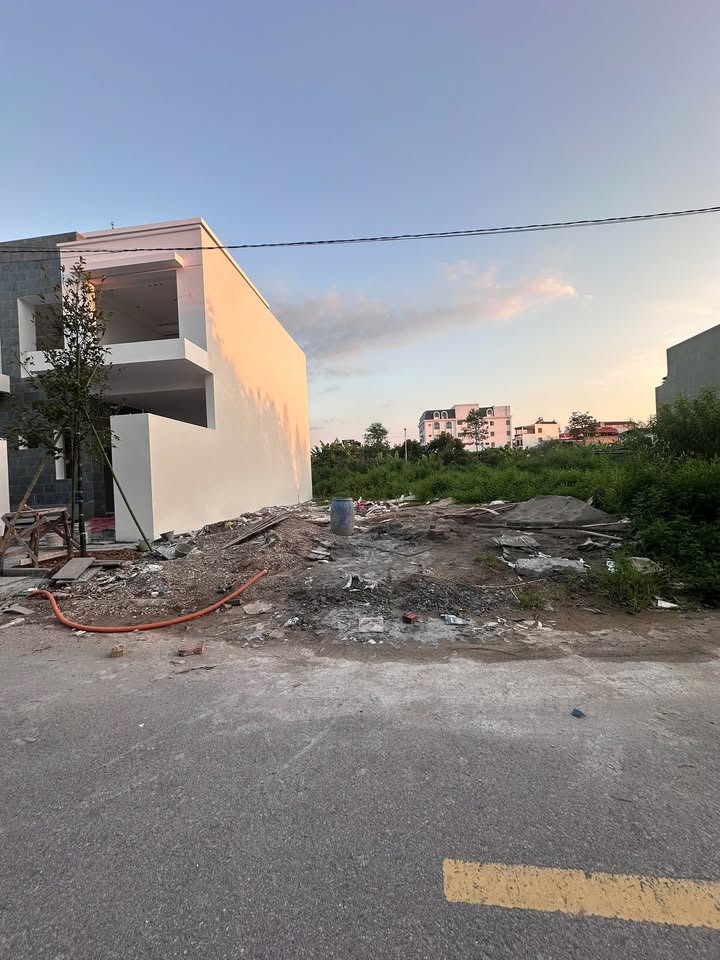 Đất nền Lê Duẩn, Lục Ngạn 81m² - Đầu tư sinh lời ngay!