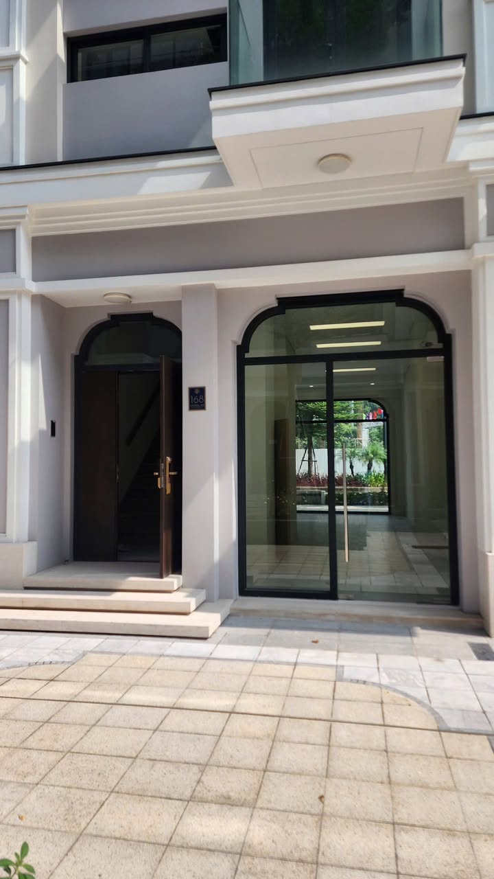 Cho thuê văn phòng The Manor Nguyễn Xiển 75m² giá 35 triệu - Không gian lý tưởng cho doanh nghiệp!