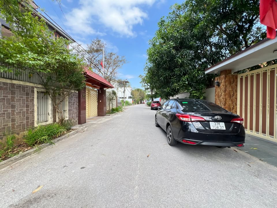 Đất nền Quán Bàu, Vinh 104m² giá 4 tỷ - Đường nhựa 9m ô tô tránh thoải mái!