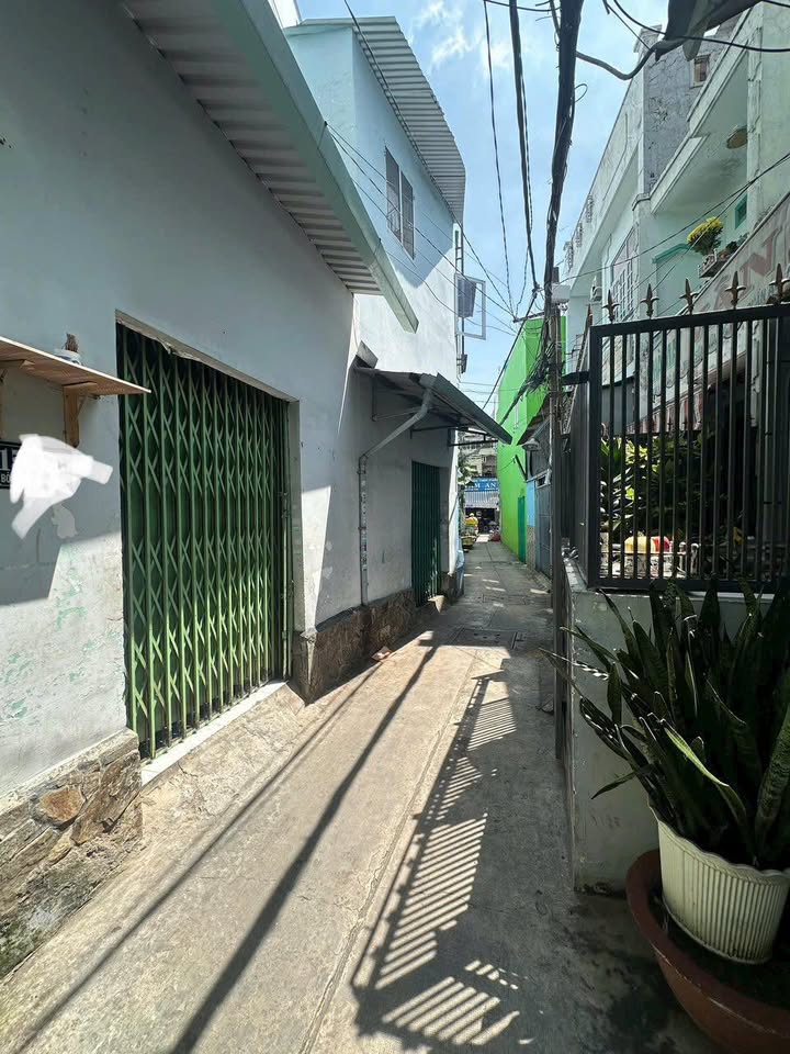 Nhà bán đường Bông Sao, phường 5, quận 8, 51m² giá 4.55 tỷ - Tiện sửa chữa theo ý thích!