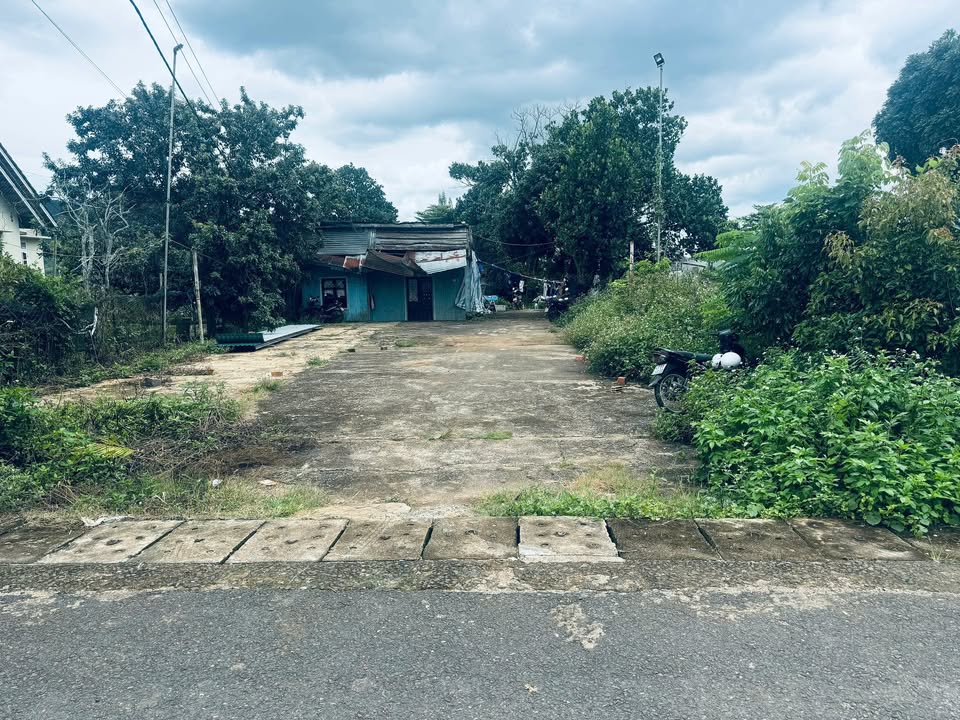 Đất mặt tiền Lê Văn Tám, Hiệp Thạnh 192m² giá 2.7 tỷ - Cơ hội đầu tư tuyệt vời!