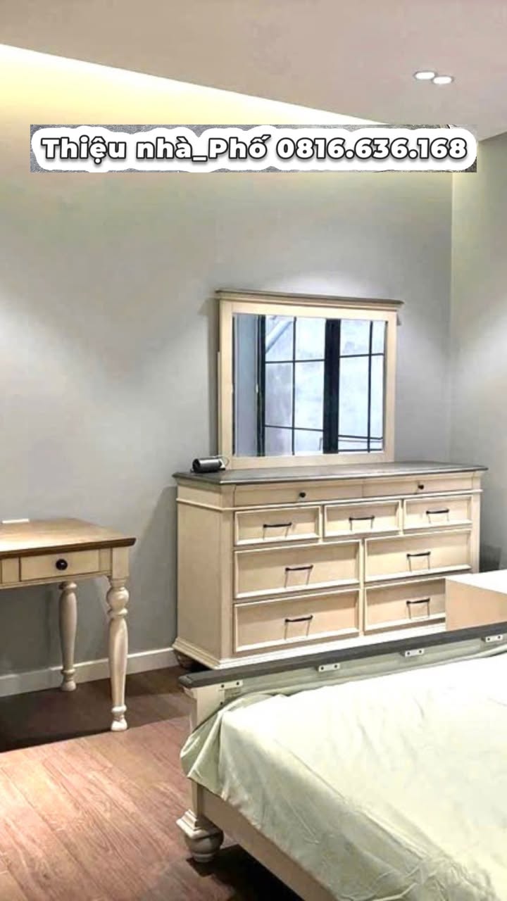 Nhà Tứ Liên Tây Hồ 70m² - 6 Tầng Thang Máy - Giá Chỉ 16.8 Tỷ