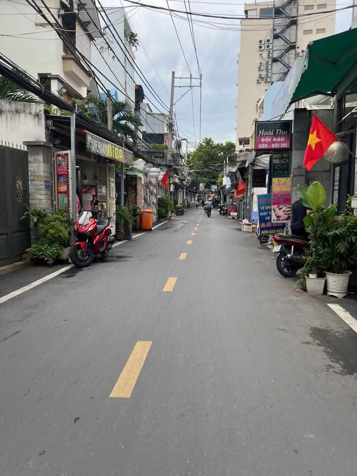 Nhà hẻm Nguyễn Thị Thập quận 7, 85m² giá 10.5 tỷ - Sổ hồng riêng, chính chủ!