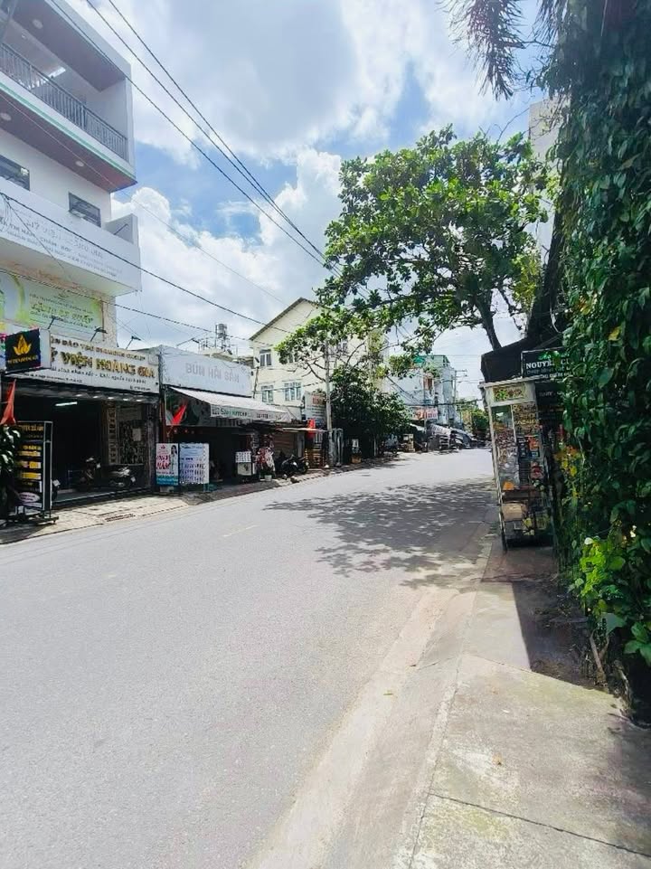 Nhà mặt tiền đường 48 Hiệp Bình Chánh 91m² giá 11.3 tỷ - Dòng tiền ổn định 16 triệu/tháng!