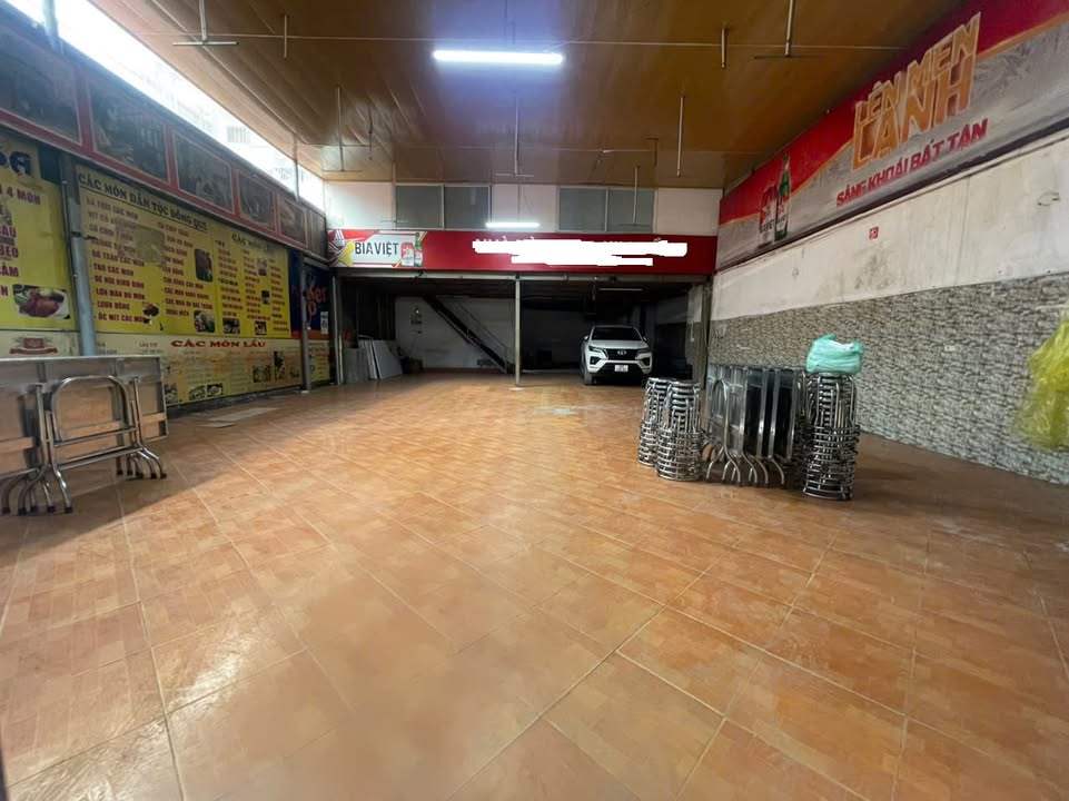 Nhà riêng phường Giáp Bát, quận Hoàng Mai 310m² giá 90 triệu - Tiện làm văn phòng