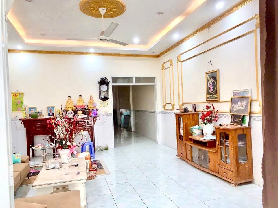 Nhà cấp 4 Trảng Dài 130m² giá 2.399 tỷ - Tiện ích phong phú, gần chợ