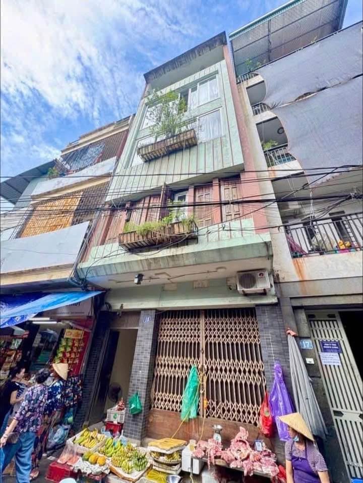 Nhà mặt phố Giải Phóng 50m² giá 19 tỷ - Đầu tư sinh lời ngay!