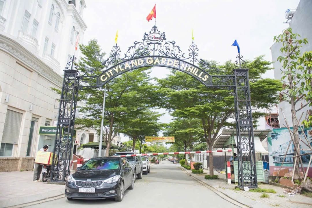 Cho thuê nhà nguyên căn góc 2 mặt tiền Cityland Garden Hills 140m² giá 50 triệu - Không gian sống đẳng cấp!