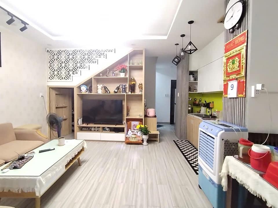 Nhà 2 tầng đường Mẹ Nhu, Thanh Khê 50m² giá 3.5 tỷ - Sổ đỏ chính chủ!