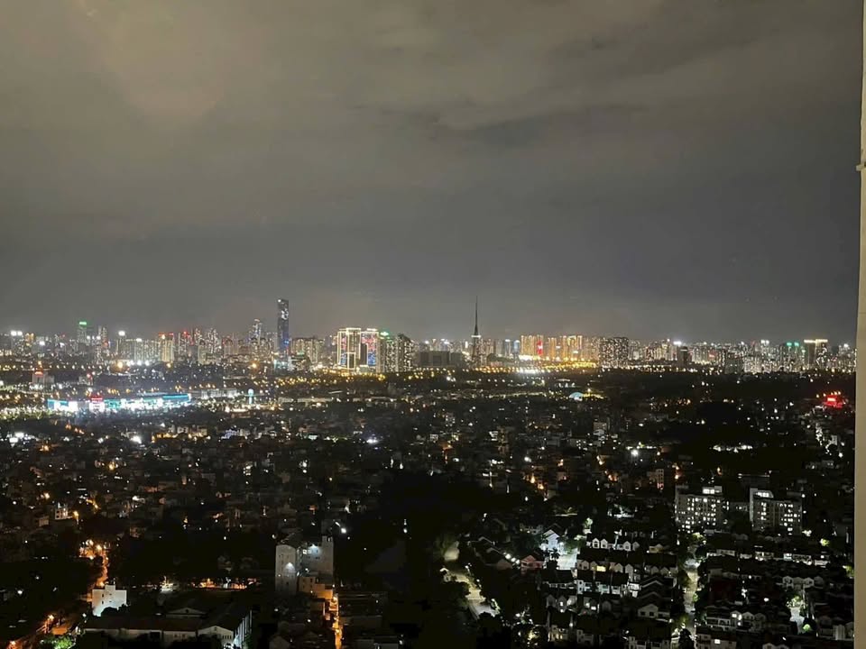 Căn hộ Vinhomes Smart City Nam Từ Liêm 112m² giá 11.45 tỷ - Chính chủ bán gấp!