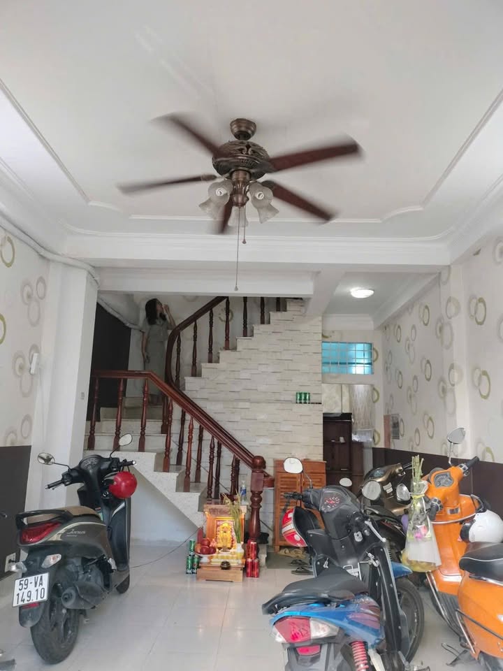 Nhà nguyên căn cho thuê tại Bình Thạnh 60m² giá 16 triệu - Thích hợp cho gia đình và làm văn phòng!