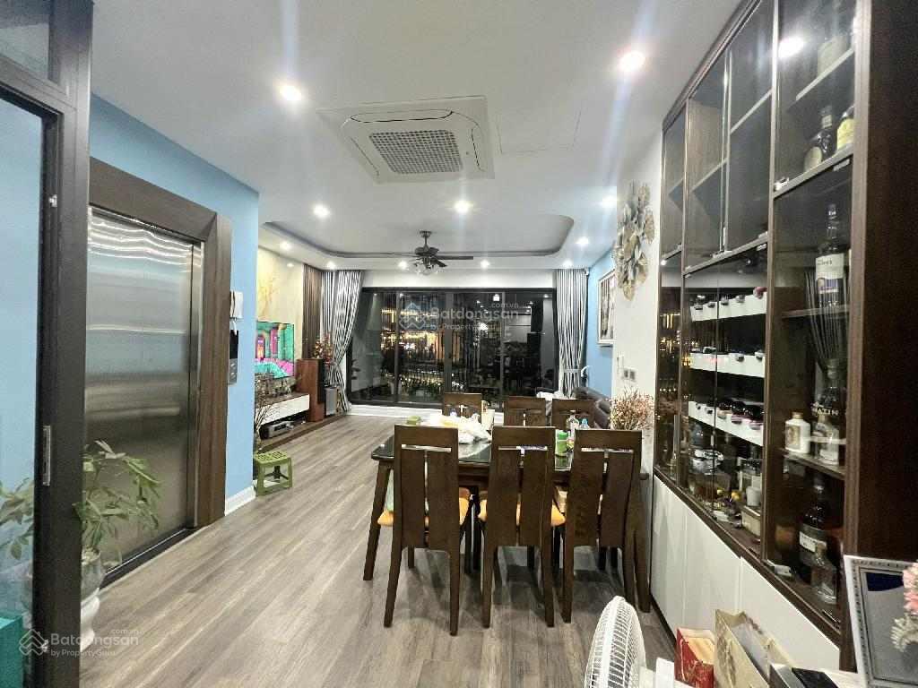 Nhà phố đẹp tại KĐT mới Phùng Khoang, 70m² chỉ 18 tỷ - Không thể bỏ lỡ!