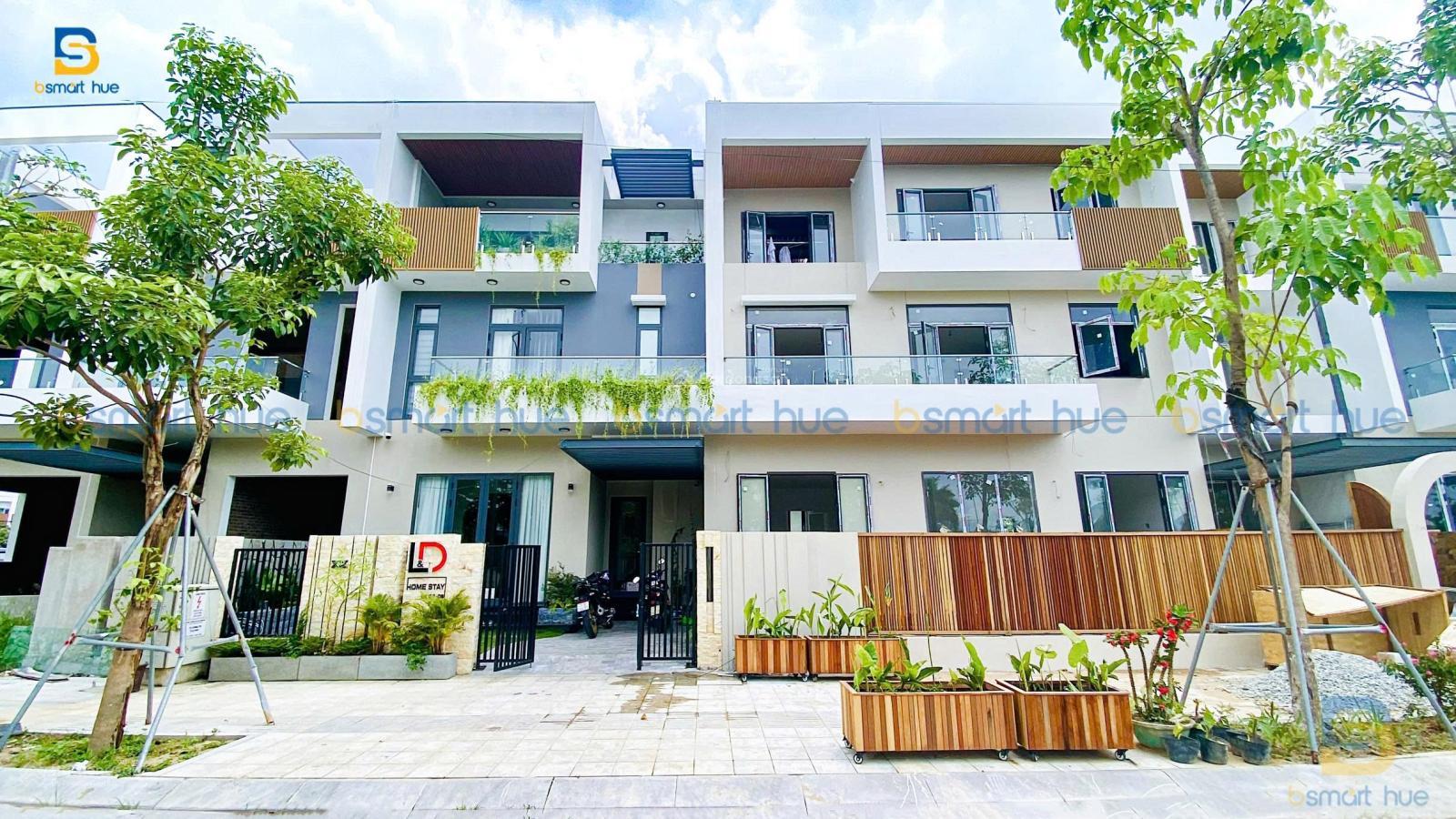 Nhà phố 3 tầng Hoàng Quốc Việt 105m² giá 1.7 tỷ - Đầu tư sinh lời ngay!