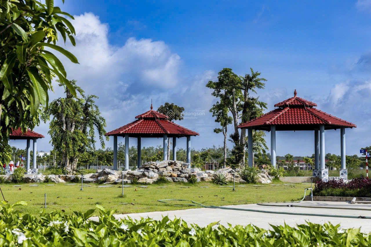 Bán lô góc dãy F1 Alana City 75m² giá 1.6 tỷ - Đối diện công viên trung tâm!