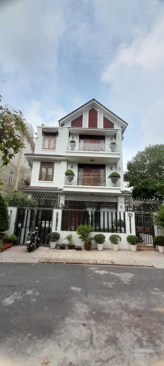 Bán biệt thự view sông Tân Phong 240m² giá 38 tỷ - Sổ hồng chính chủ, góc 2 mặt tiền!