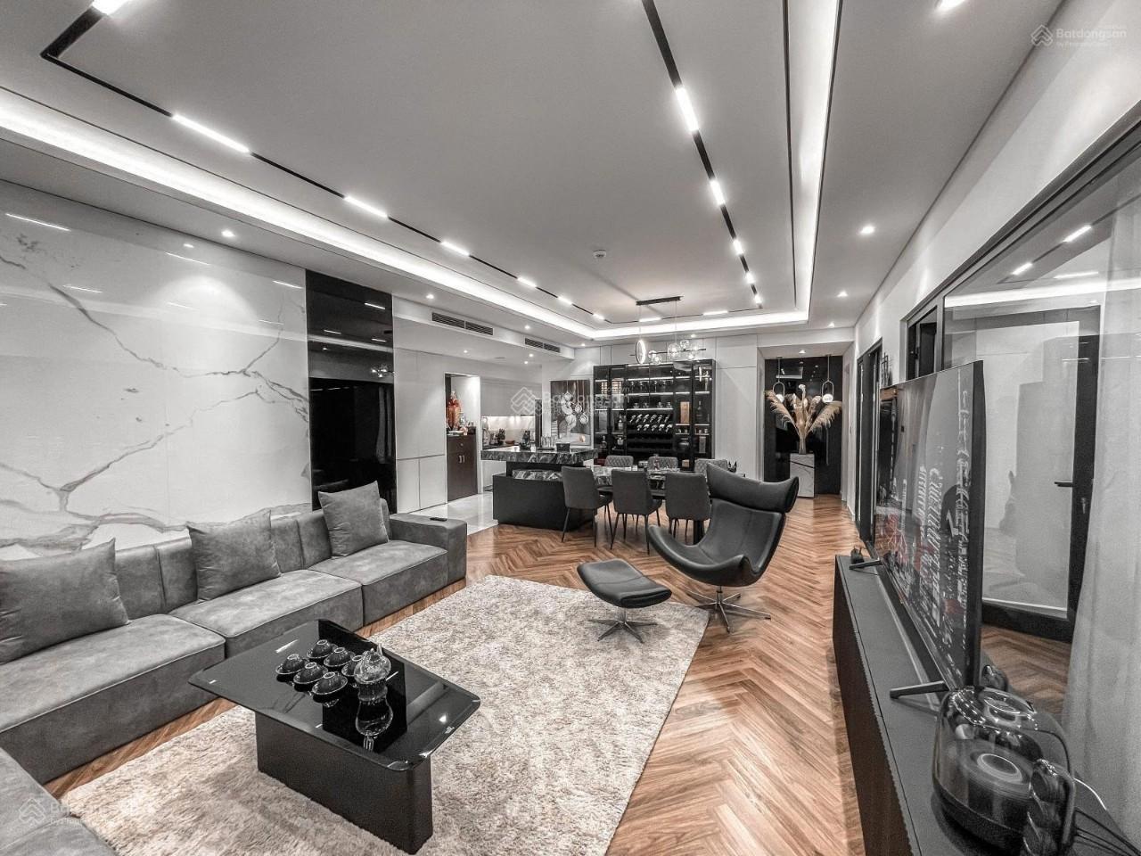 Căn hộ King Palace Thanh Xuân 97m² giá 8 tỷ - Full nội thất cao cấp, xem nhà 24/7!