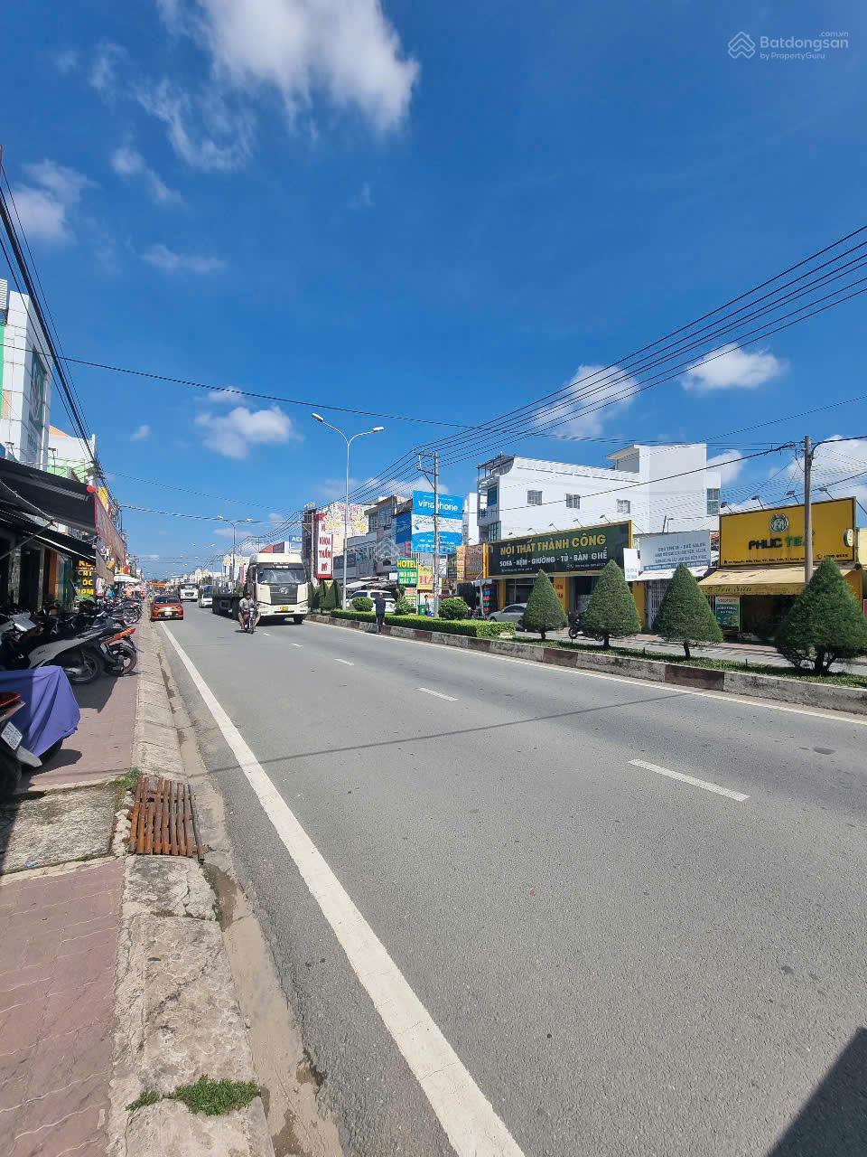 Bán đất nền dự án Long Kim II, Bến Lức, 110m² giá 2.7 tỷ - Pháp lý rõ ràng, an ninh tốt!