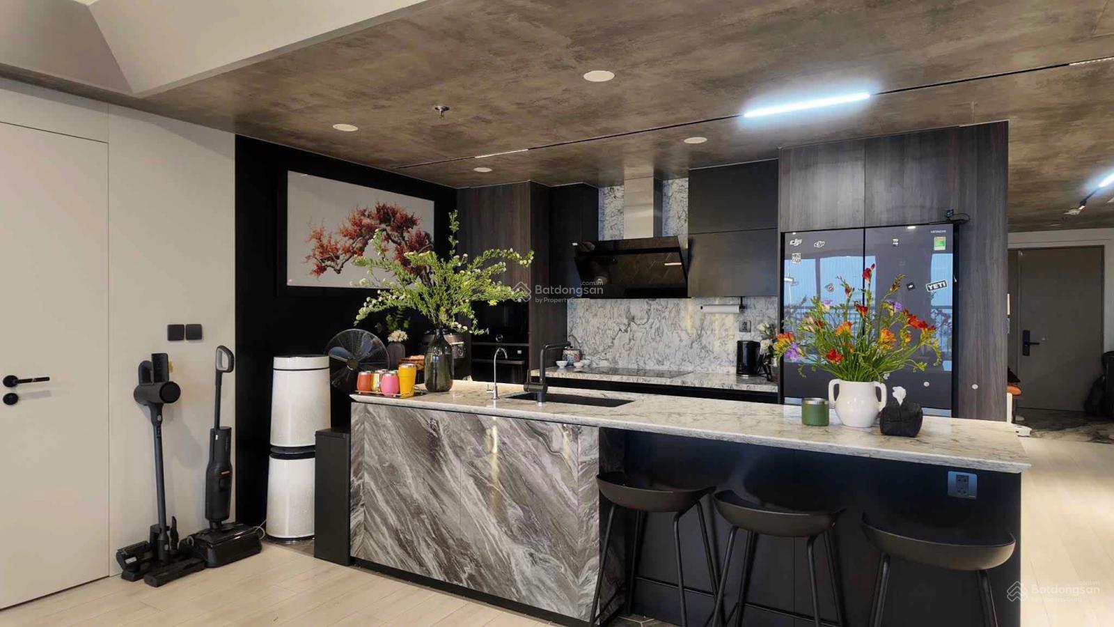 Căn hộ Berriver Jardin Long Biên 180m² giá 15 tỷ - Full đồ cao cấp, sẵn sàng vào ở!