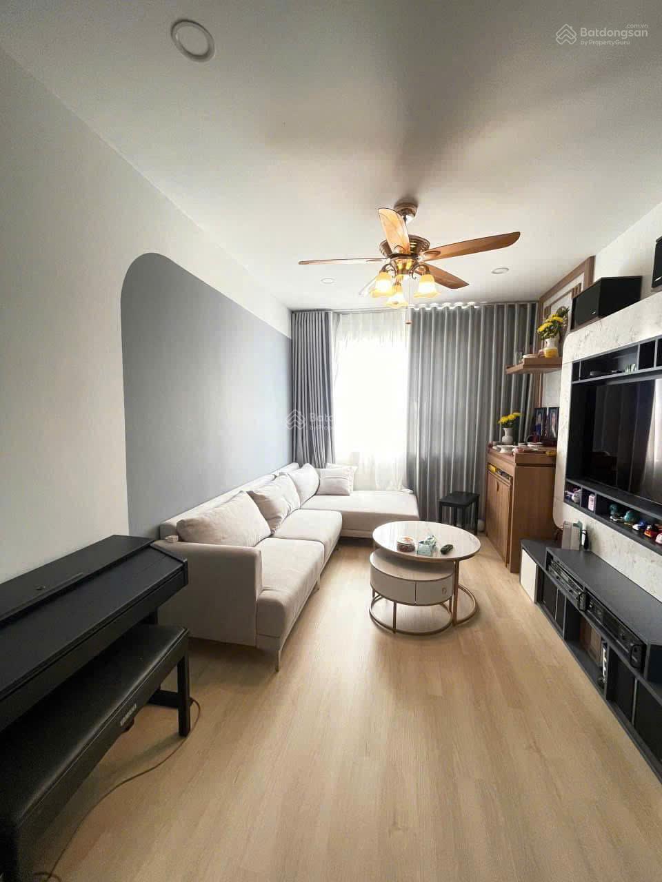 Căn hộ La Astoria Quận 2 72m² giá 2.2 tỷ - Tầng cao view đẹp, nội thất đầy đủ!