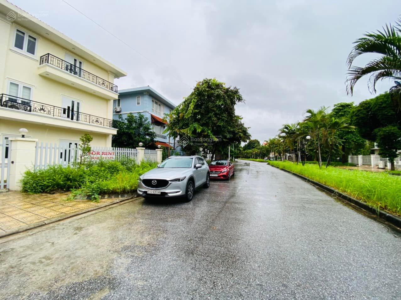 Bán biệt thự lô góc KĐT Quang Minh Mê Linh 228m² giá 18.9 tỷ - Vị trí đắc địa, thiết kế hiện đại!