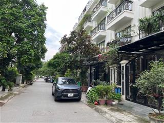 Townhouse Green Park Vĩnh Hưng 78m² giá 23 tỷ - Thiết kế hiện đại, sẵn sàng vào ở!