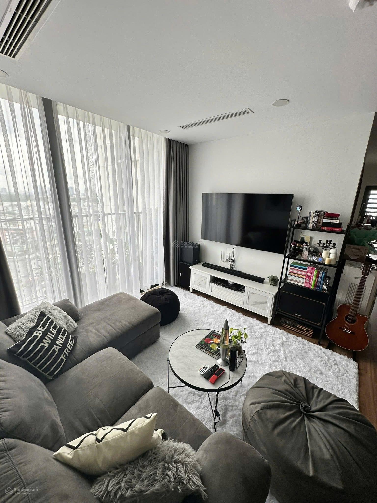 Căn hộ Carillon 3 Tân Bình 75m² giá 2.35 tỷ - Tầng cao view tuyệt đẹp!