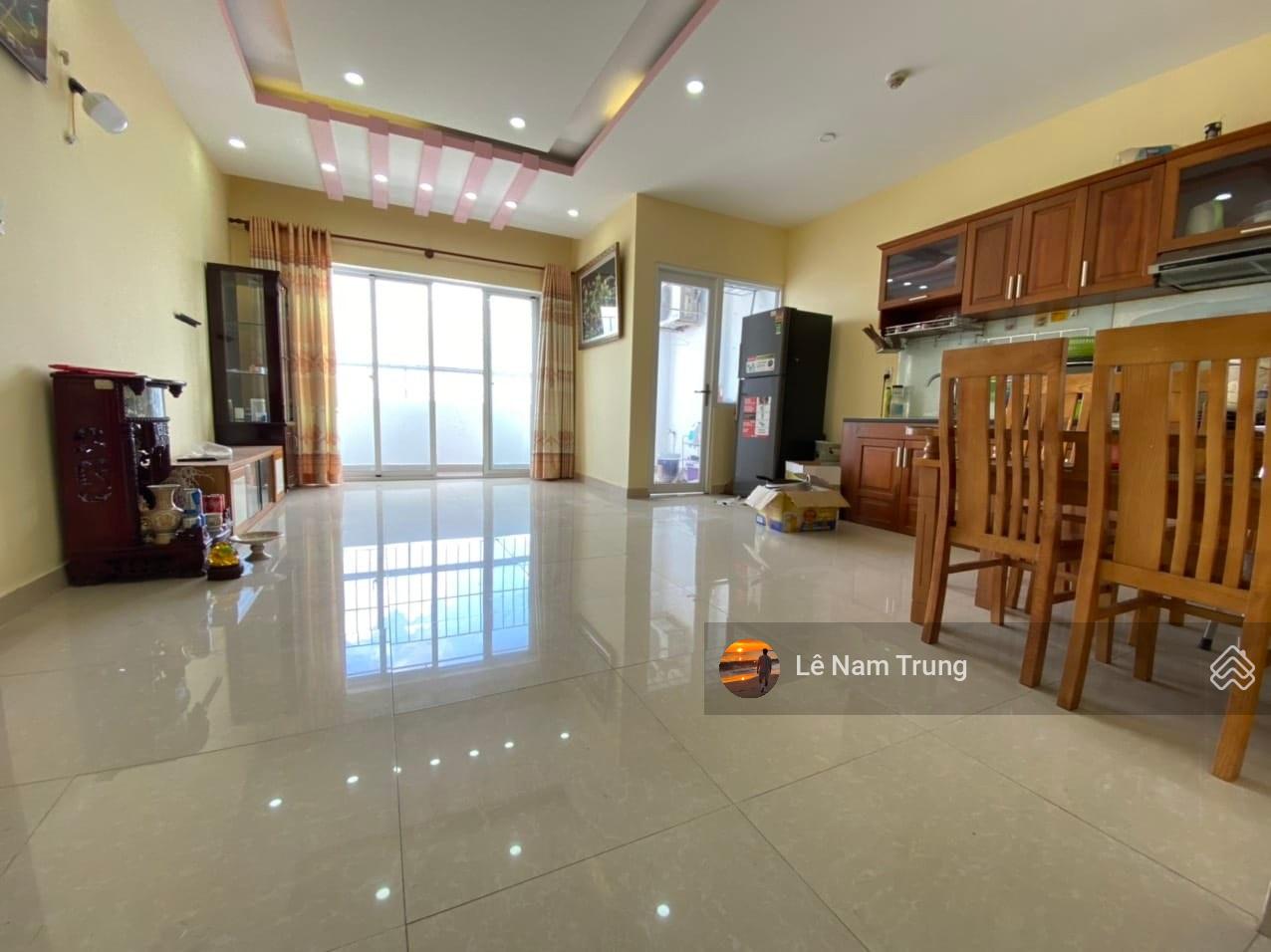 Căn hộ chung cư Blue Sapphire Q6 66m² giá 1.74 tỷ - Phong thủy tốt, đầy đủ nội thất!