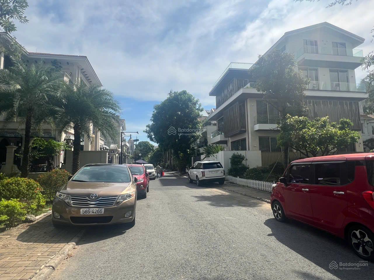 Biệt thự đơn lập Nam Quang 2, Phú Mỹ Hưng, 500m² giá 84 tỷ - Đầu tư sinh lời!