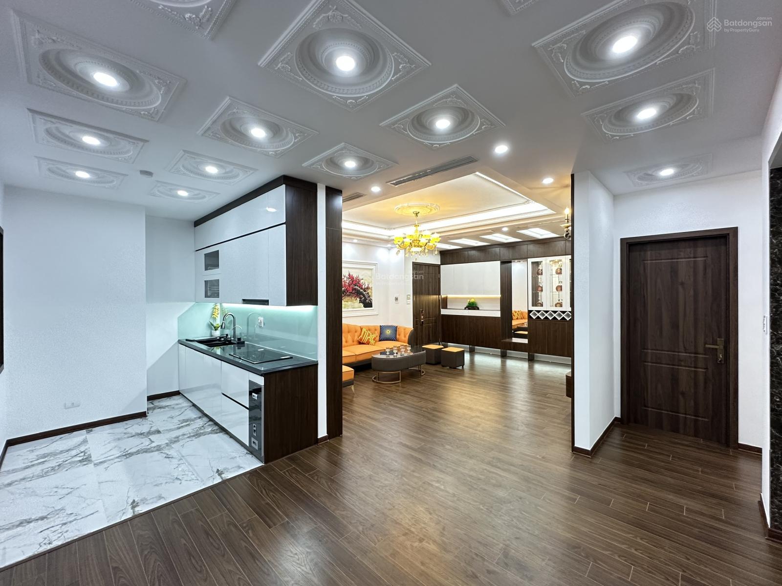 Căn hộ M34 Nguyễn Chí Thanh 155m² giá 10.85 tỷ - Nhà đẹp đầy đủ nội thất!