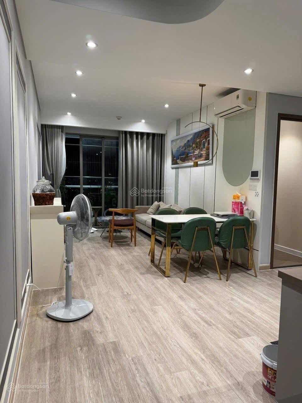 Căn hộ River Panorama Quận 7 64,5m² giá 1 tỷ 640 - Thiết kế hiện đại, tiện nghi đầy đủ!