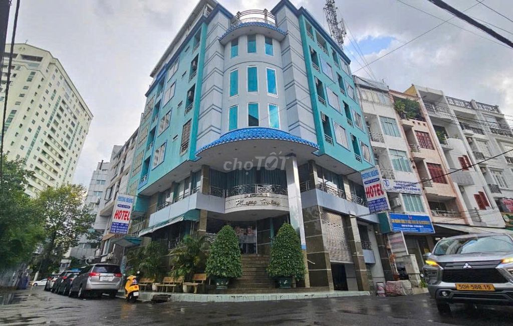 Cho thuê văn phòng Mặt Tiền Phan Xích Long, Phú Nhuận 360m² - Cơ hội kinh doanh tuyệt vời!